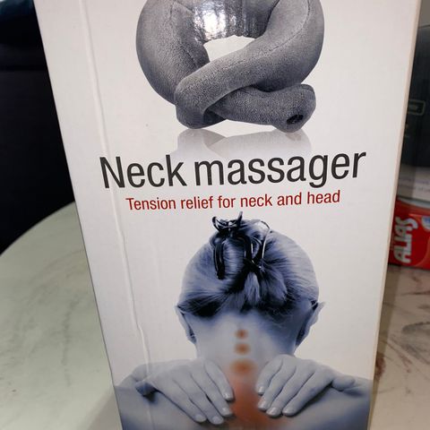 Neck massager fra Rubicson