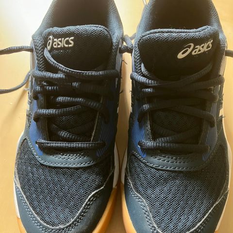 Asics hallsko/ innesko