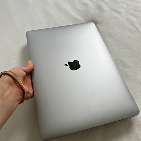 Macbook pro 2019 versjon