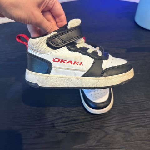 Okaki sneakers