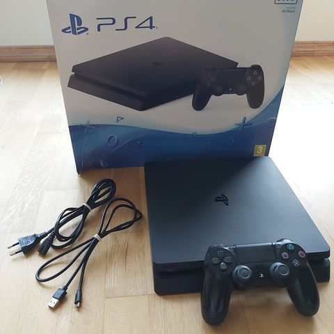 Playstation 4 Slim (PS4)