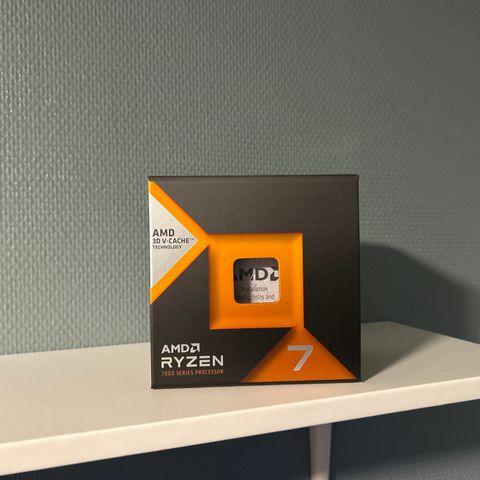 AMD RYZEN 7800x3D Boks selges