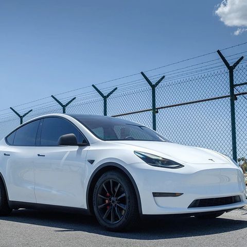 18" TESLA MODEL Y SMIDDE VINTERHJUL! PASSER OGSÅ PERFORMANCE!