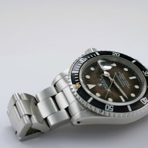 Rolex Submariner 16800 "Tropical"