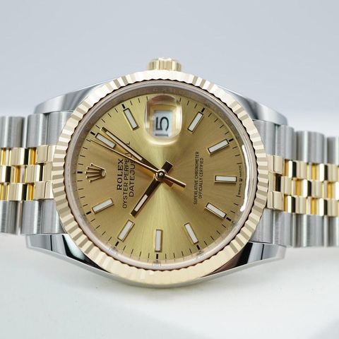 Rolex Datejust 36mm / 126233 / Komplett