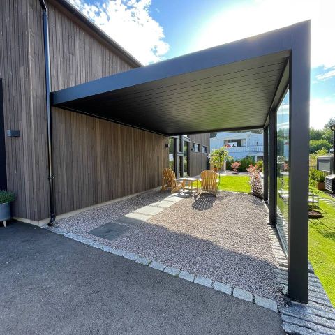 Moderne carport i nordisk design