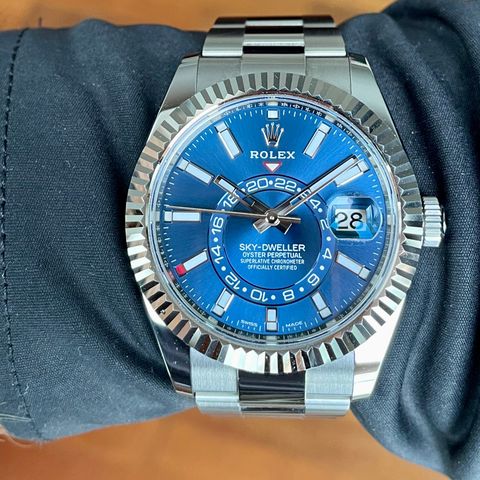 Rolex Sky-Dweller 326934 Blue, Norsk AD Sommer 2021