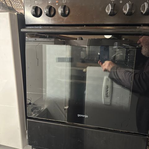 Gorenje svart komfyr B.60 cm med garanti