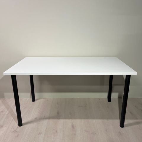 NYTT | MANUELT SKRIVEBORD HVIT - BREDDE 120, 140, 160 & 180 CM