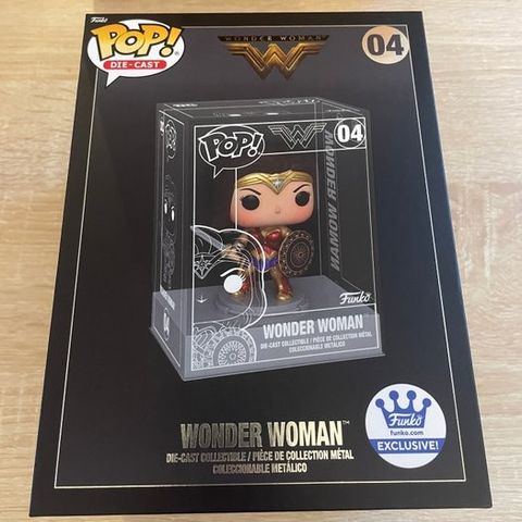 Funko  - Funko Pop Wonder Woman #04 Die Cast