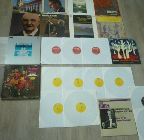 Classic lot of Anton Bruckner ( 1824 - 1896)  in 10 albums and 2 boxes. 21 lp's 