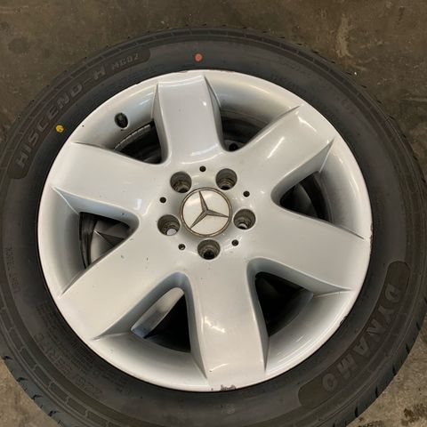 17" Mercedes Vito Felger med sommerdekk (Brukt)