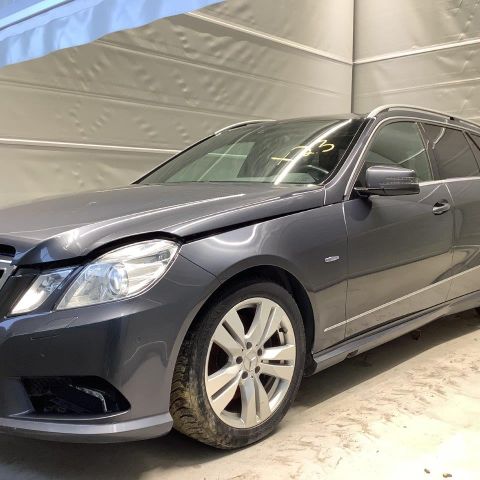 Bildeler fra Mercedes Benz e200cdi 212. 2011mod(2023123)