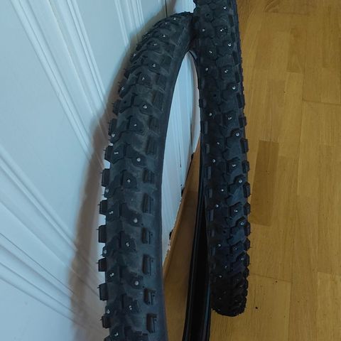 Pakke m/base- og vinterdekk 27.5"