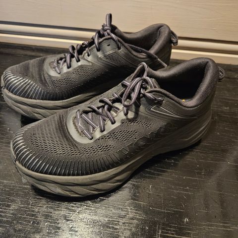 Hoka Bondi 7 Wide. Strl 44 2/3