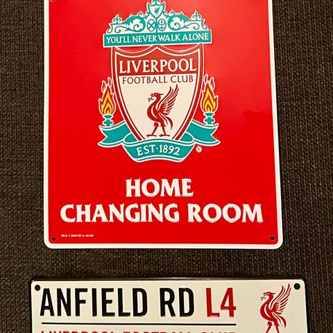 2 stk Liverpool FC metallskilt og 1 stk Liverpool FC plakat