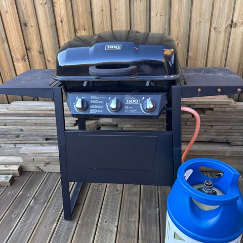 Grill selges billig