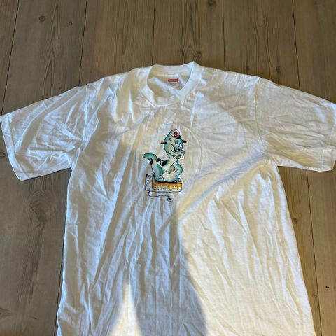 Supreme t-skjorte SS20