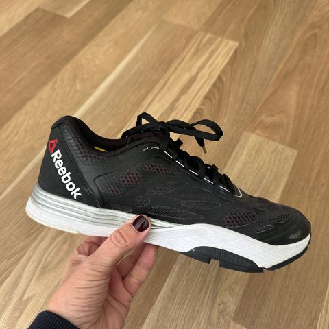 Reebok studiosko str 38,5