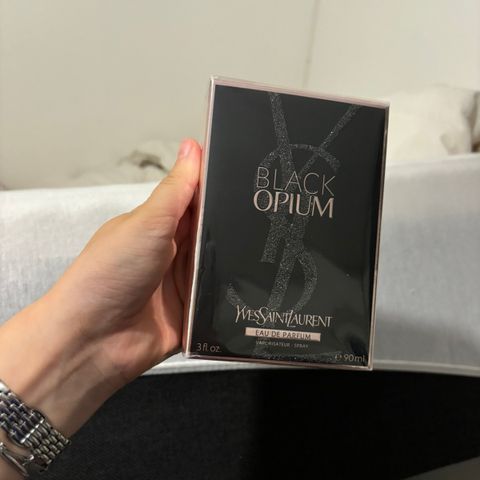 YSL BLACK OPIUM