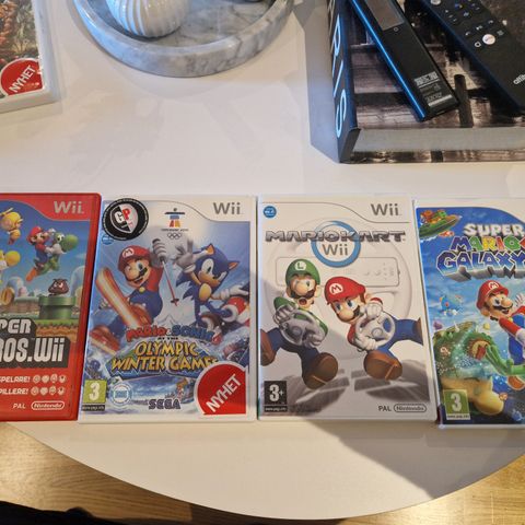 Spill til Nintendo Wii selges! Mario og Guitar Hero +++