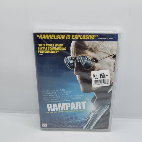 *ny* Rampart. Dvd