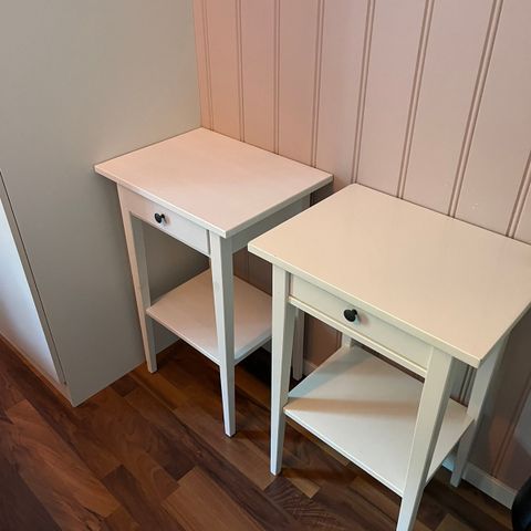 Hemnes nattbord fra IKEA