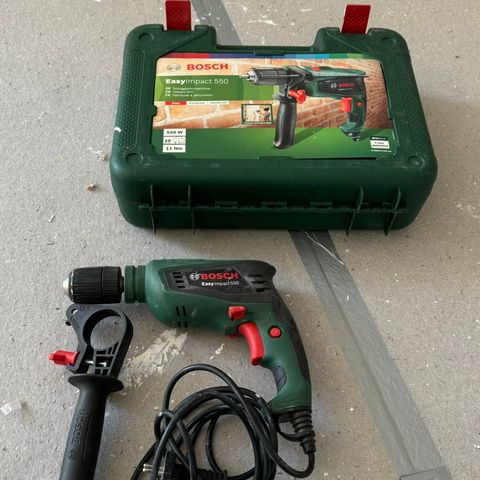 Bosch Drill med slagfunksjon - EasyImpact 500 med eske