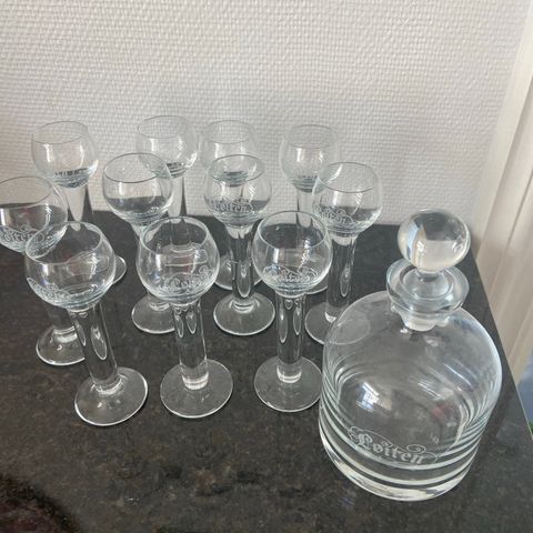 Løiten aquavit glass og karaffel