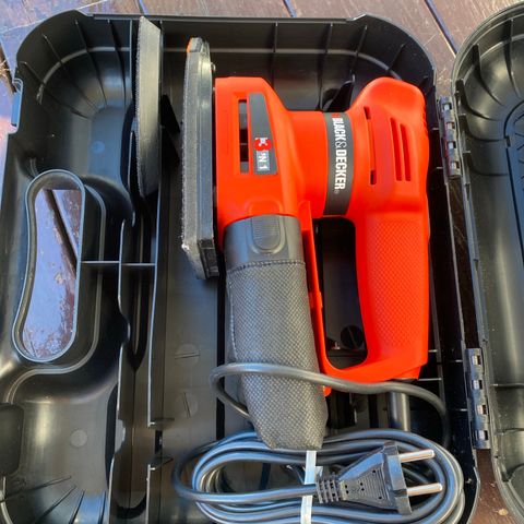 Black an Decker multisliper.