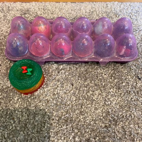 Selger hatchimals/gammle minner leker