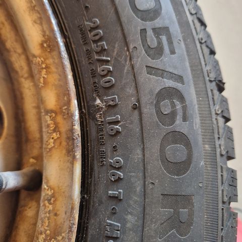 Helt nye ubrukt 105/60r16