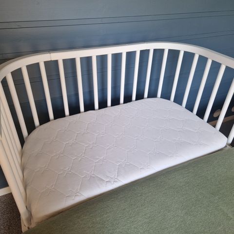 Babybay Bedside Crib Boxspring