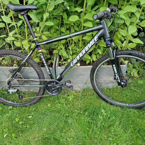 Cannondale offroad m/karbon ramme str M