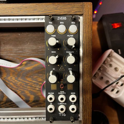 tiptop audio zverb eurorack module