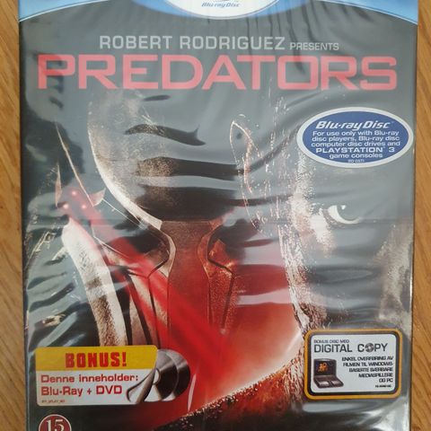 PREDATORS.  I PLAST