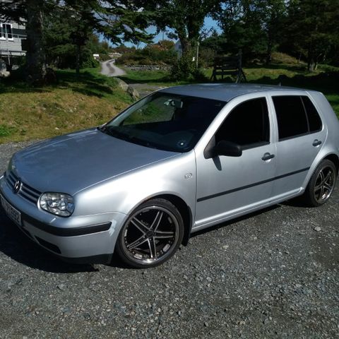 VE Golf MK4 1,6 16V selges i deler