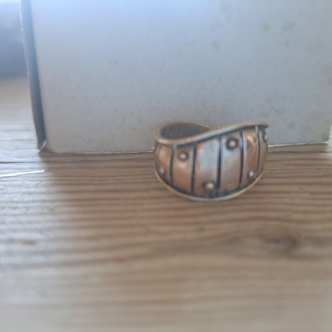 Bronse ring