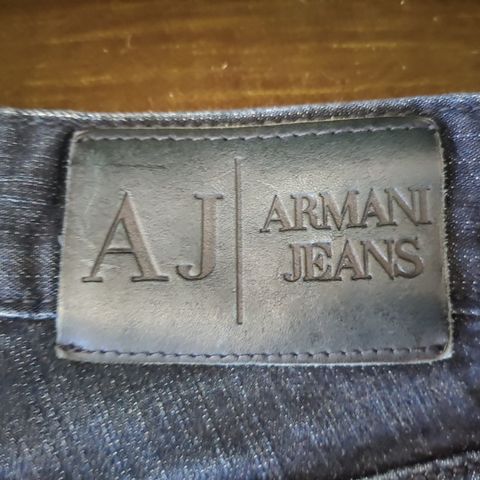 Armani jeans retro autentisk str. 31/31