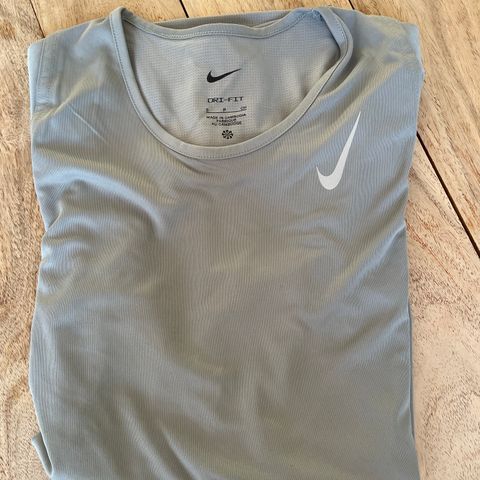 Nike - T shirt