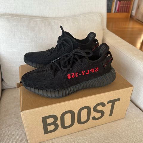 Yeezy 350 boost