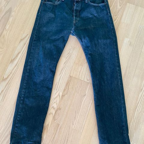 Levis 501 W33 L32