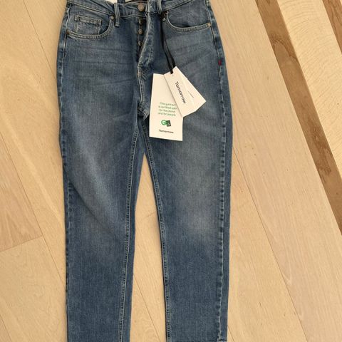 «Tomorrow»  jeans str W27 L30, ubrukt