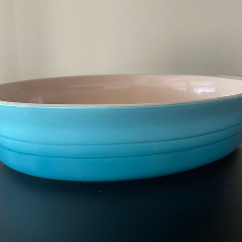 Le Creuset 27cm oval form i fargen Teal