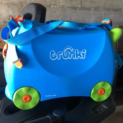 trunki barnekoffert - blå farge.