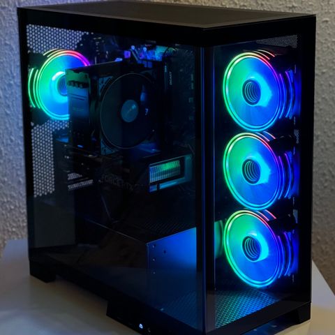 Lynrask Gaming PC med Geforce RTX 4060