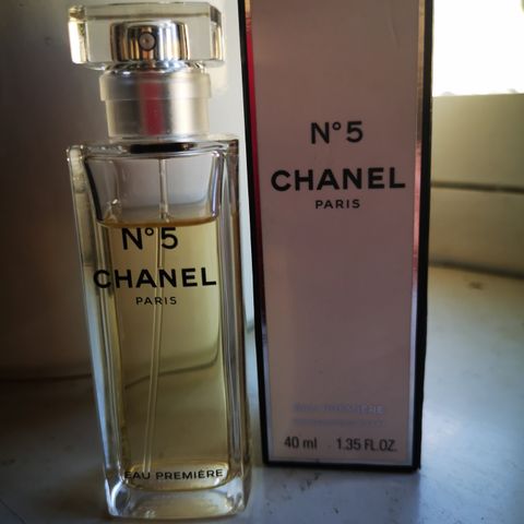 CHANEL No5 Paris Eau Premiére Eau Vaporisateur