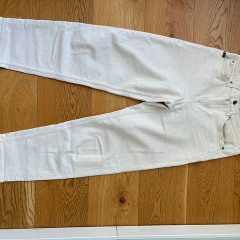 Tiger of Sweden jeans, modell CLEVA, str. 27/30