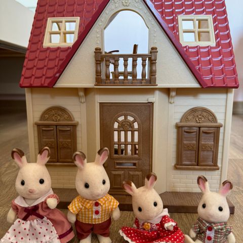 Sylvanian Family hus + 5 mus