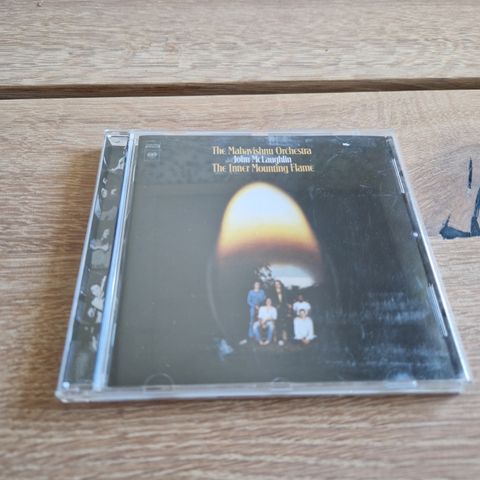 Mahavishnu Orchestra - The Inner Mounting Flame